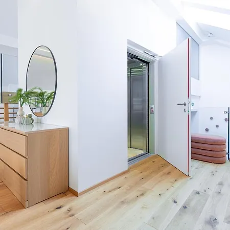 Penthouse Maxfux Direkt In Der Fussgaengerzone 130m2 Krems an der Donau