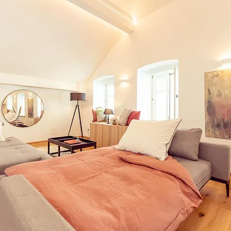 Penthouse Maxfux Direkt In Der Fussgaengerzone 130m2 Apartman *