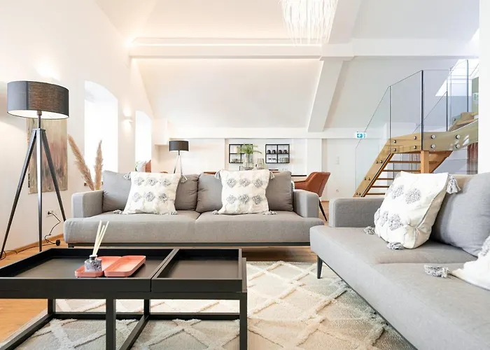 Penthouse Maxfux Direkt In Der Fussgaengerzone 130m2