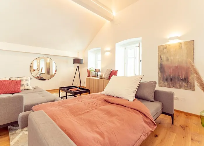 Penthouse Maxfux Direkt In Der Fussgaengerzone 130m2 Daire *